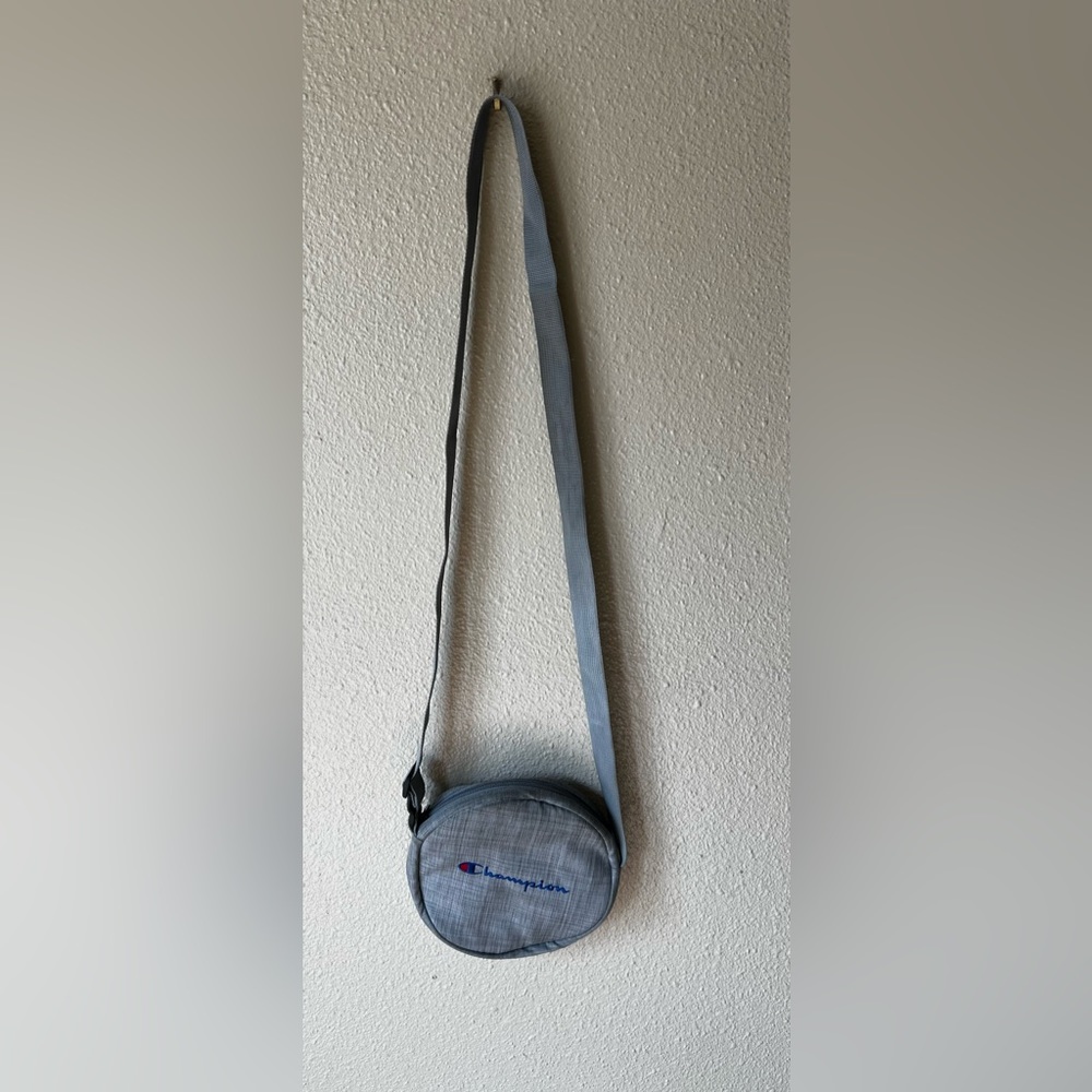 Champion Crossbody